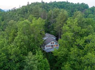 2766 Watia Rd, Bryson City, NC 28713