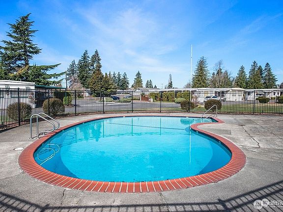 5th image of 2302 R Street SE #115