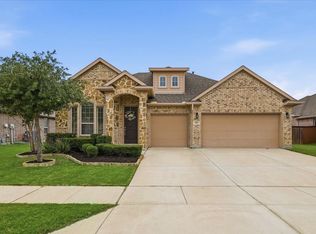 215 Equestrian Rd, Hickory Creek, TX 75065