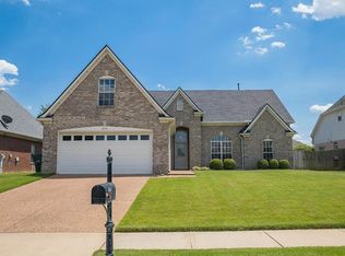 8135 Blue Lagoon Dr, Arlington, TN 38002