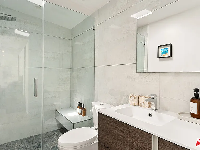6241 Drexel Ave — Photo 24