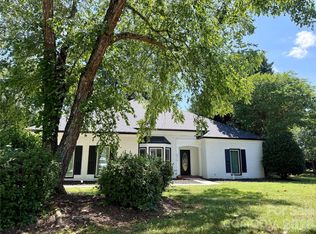 4015 Thistledown Ct #8, Charlotte, NC 28269