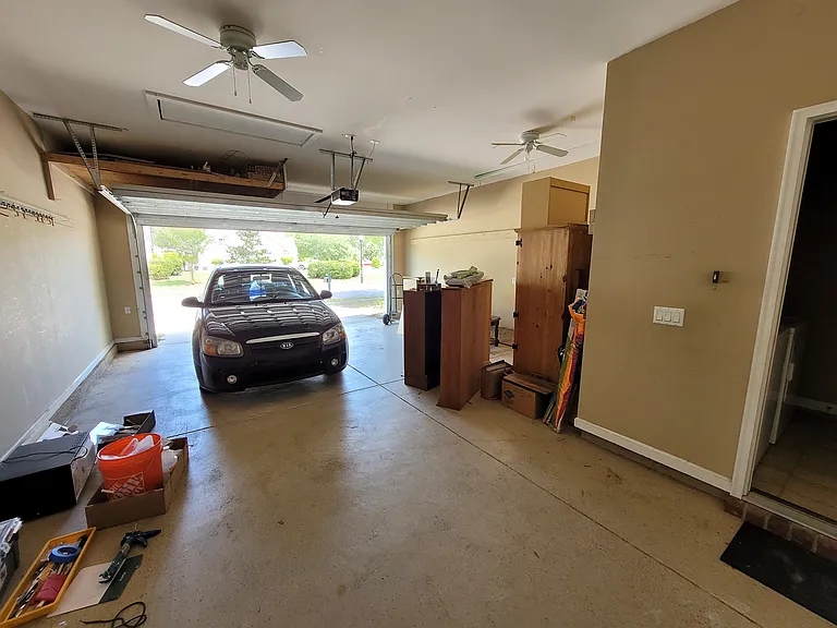 Pinecrest Dr — Photo 32