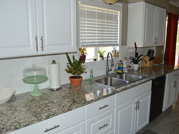 Granite slab and tile backsp