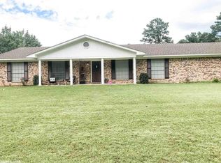 807 E Main St, Bloomburg, TX 75556