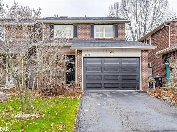 4198 Treetop Cres, Mississauga, ON L5L 2L9