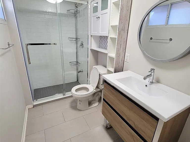 17 Pamille Pl #LOWER — Photo 4