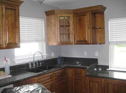 2nd image of 2709 Earl Dr