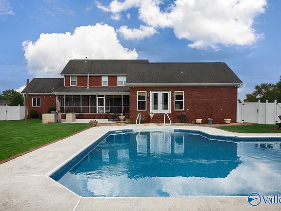 5th image of 104 Rathdoon Ct