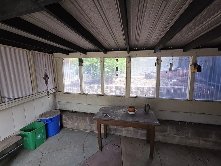 1744 Wesley Ave — Photo 44