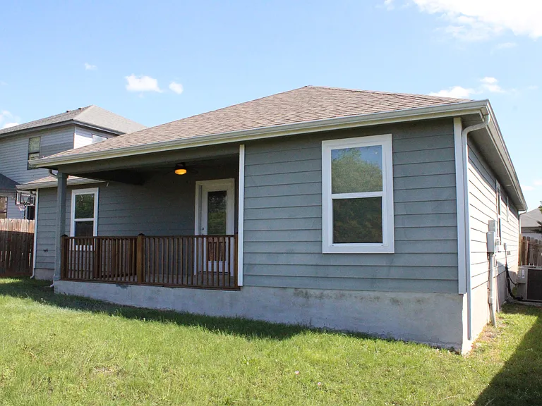 6571 Beech Trail Dr — Photo 15