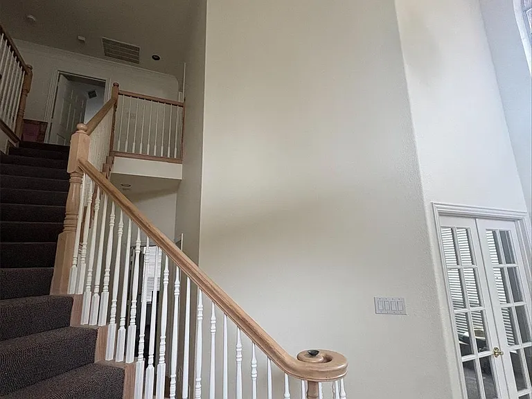 7521 England Dr — Photo 7