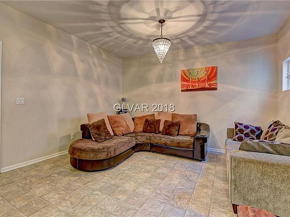 4th image of 3525 Terraza Mar Ave