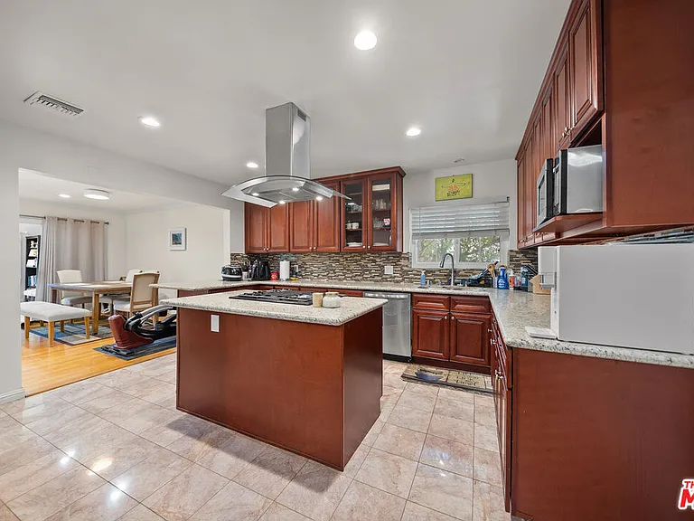 3114 Henrietta Ave — Photo 10