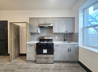 12 Thomas St #2A, Newark, NJ 07114