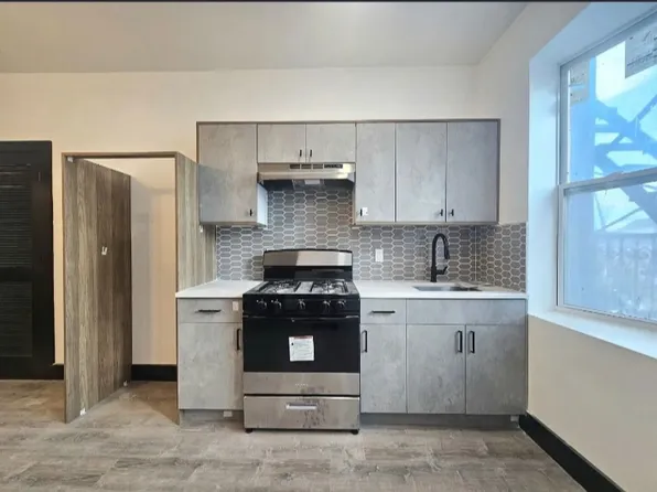 12 Thomas St, Newark, NJ
