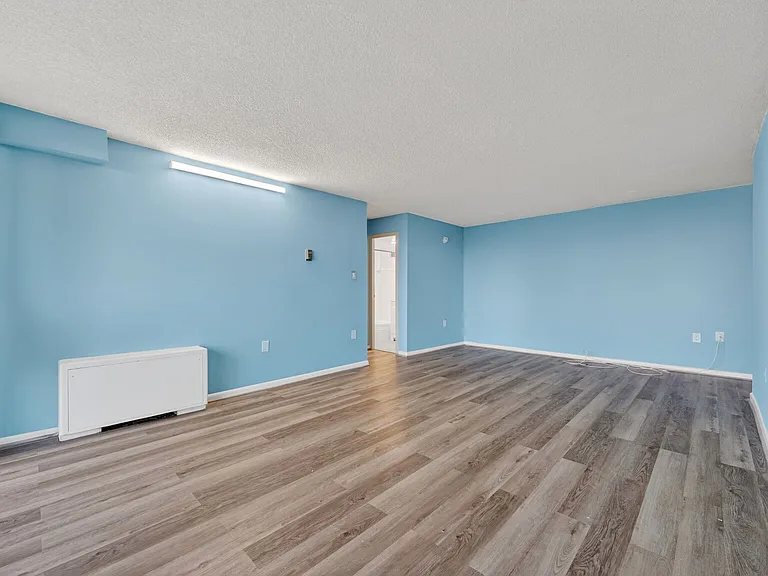 2500 N Van Dorn St #223-1 — Photo 7