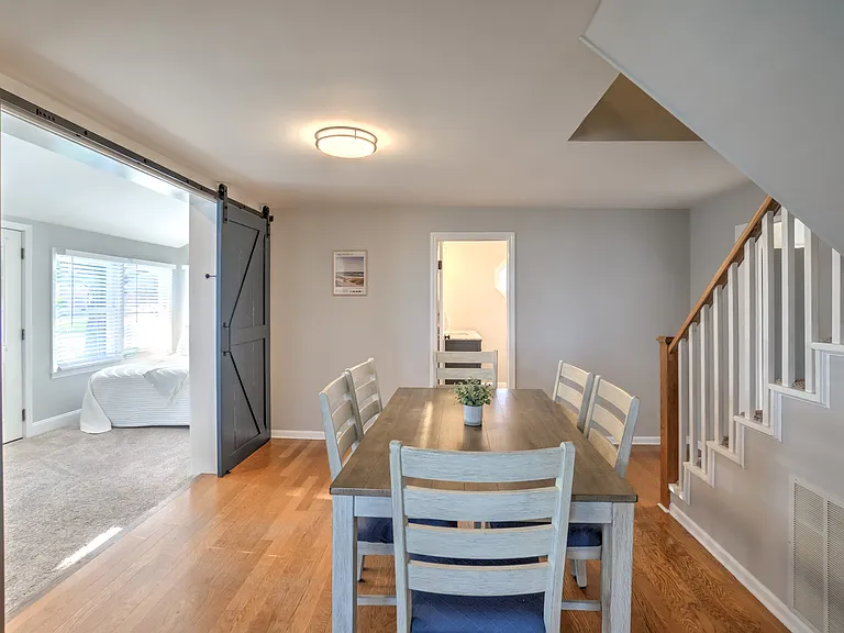 116 S Park St — Photo 8