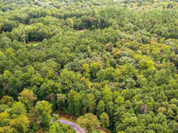 281 Racefield Dr, Toano, VA 23168