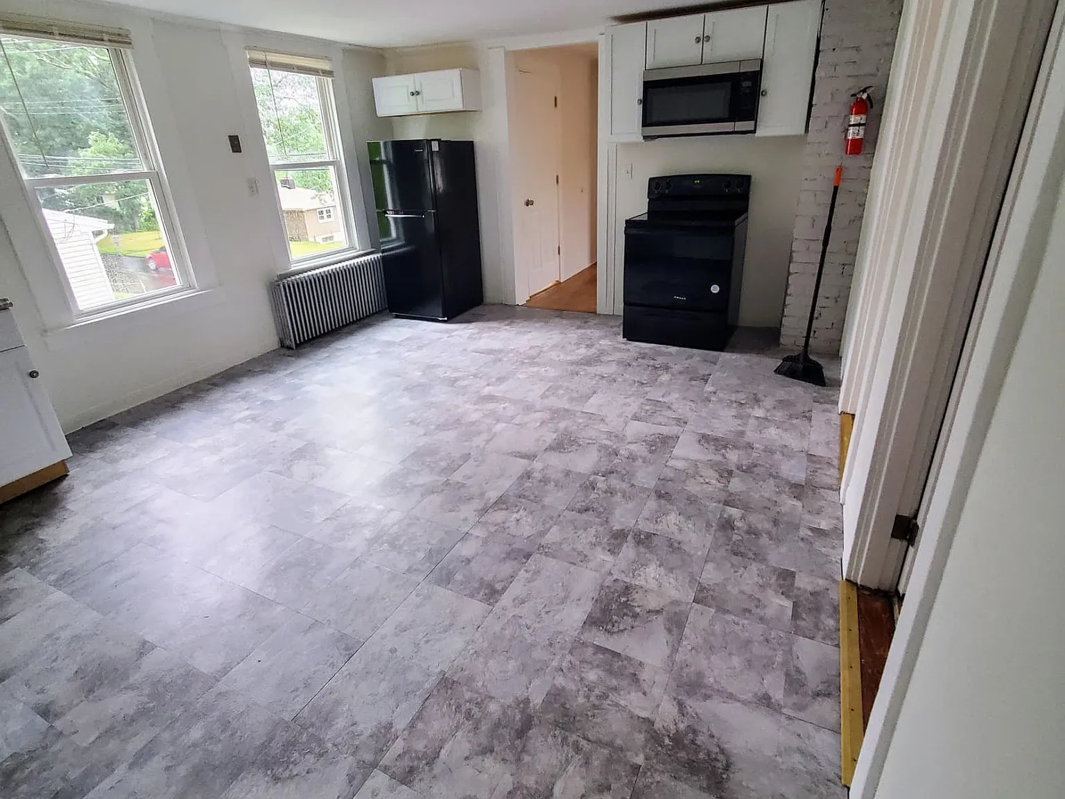 2 bed, 2344 sqft, $1,795 — Photo 3