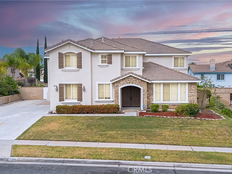 2272 Mary Clare St — Photo 1