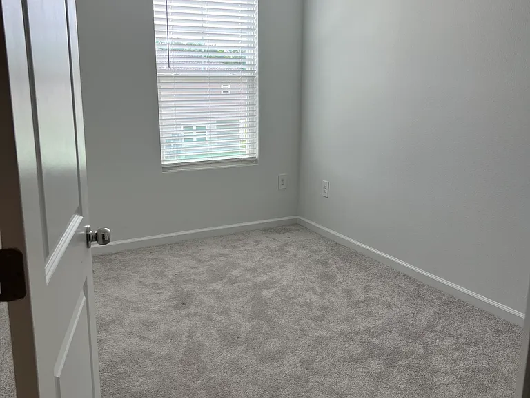 16421 NW 144th St — Photo 11