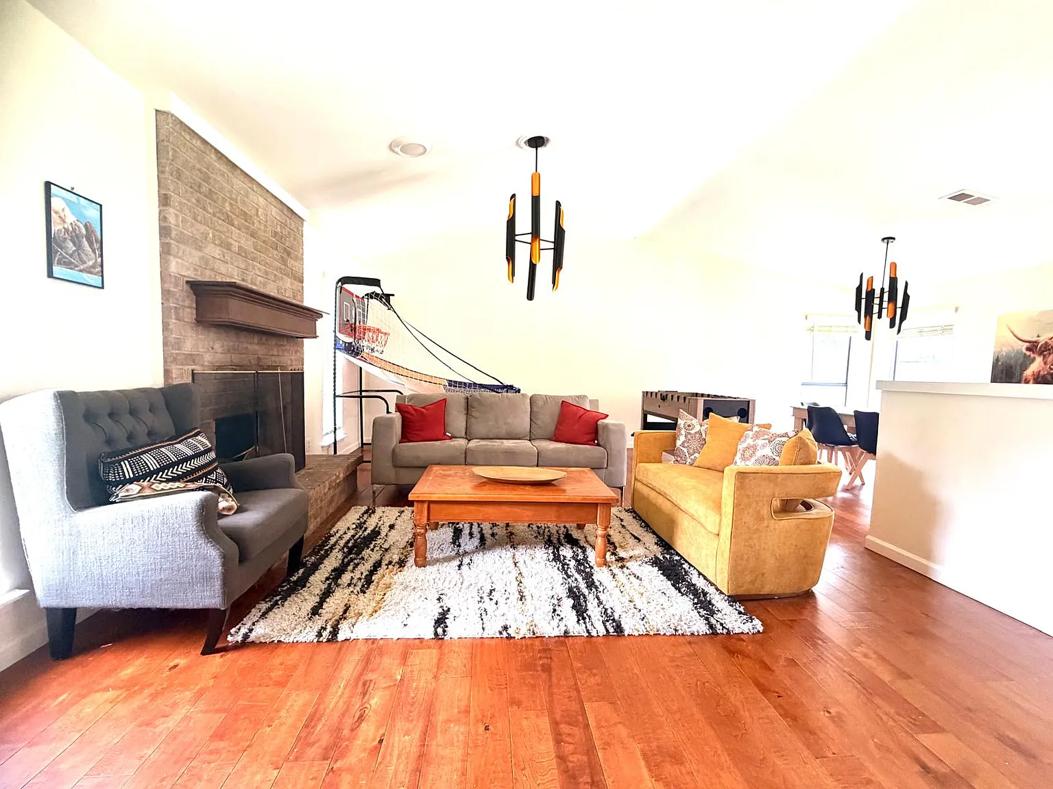 3 bed, 1627 sqft, $2,980 — Photo 1