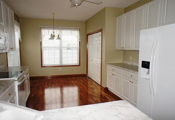 4th image of 1671 Oakbrooke Ct
