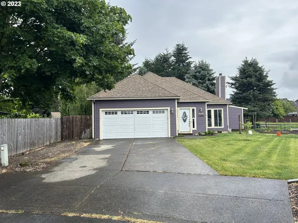 409 SW 6th Cir, Battle Ground, WA 98604