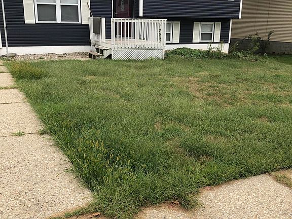 2nd image of 109 Crystal Lake Dr