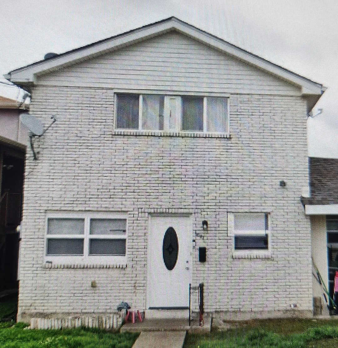 3 bed, $1,500 — Photo 1
