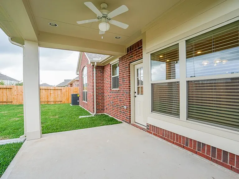 2206 Argos Dr — Photo 29