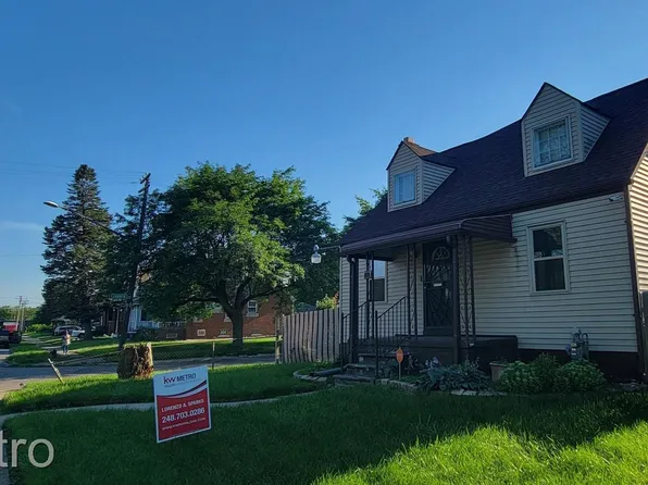 19305 Hoyt St E, Detroit, MI 48205