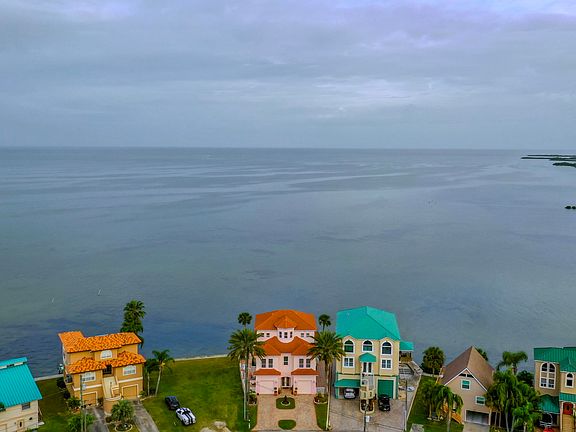 5th image of 6427 Driftwood Dr