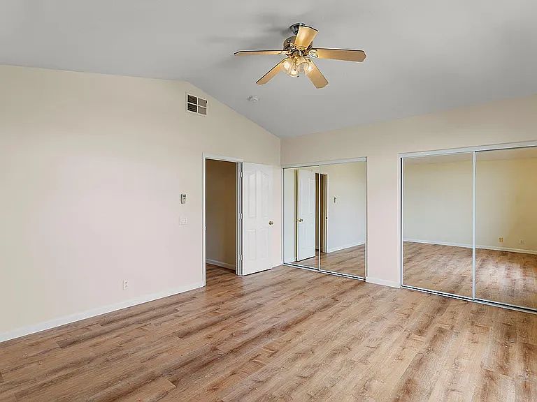 1st image of 1062 Winthrop Dr