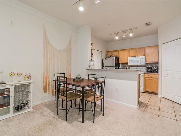 5th image of 4207 S Dale Mabry Hwy Unit 9108