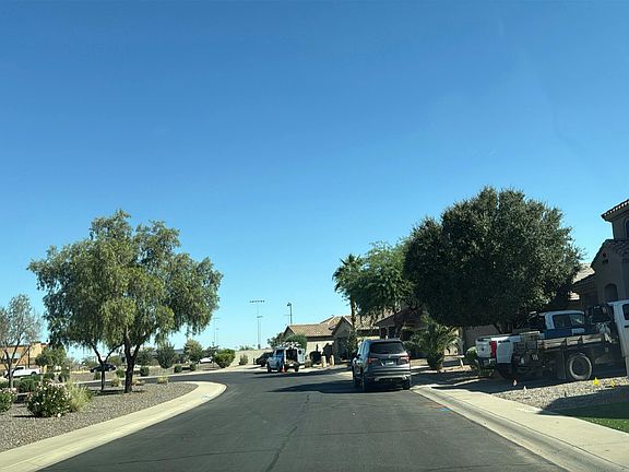 5th image of 41571 W Chimayo Ct