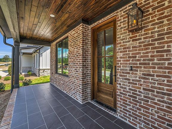 4th image of 1262 London Woods Way #35