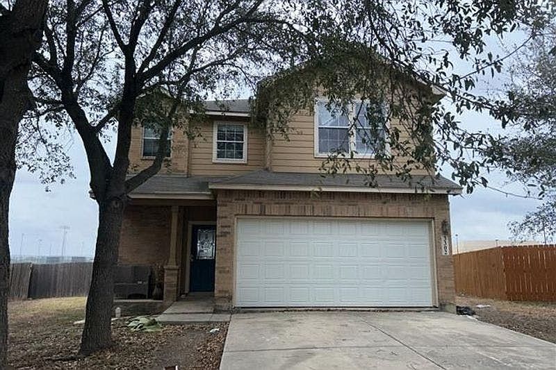 1st image of 3302 Dunlap Flds