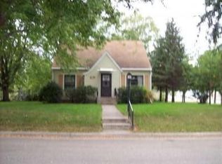 1904 7th St SW, Willmar, MN 56201