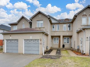387 Ferndale Dr S, Barrie, ON