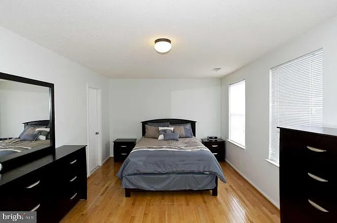 7818 Cloister Pl — Photo 8