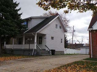 19460 Raymond St, Maple Heights, OH