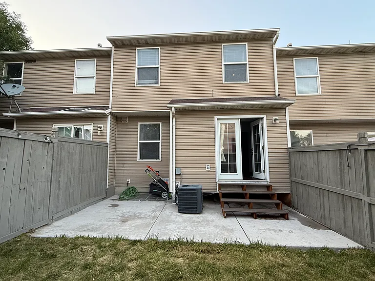 3368 E Dornock Dr — Photo 39