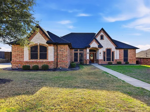 1616 Carriage Creek Dr, Desoto, TX 75115
