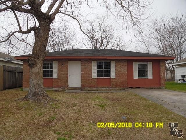1st image of 226 Cherbourg St