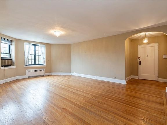 2nd image of 1273 North Ave Unit 3-5E