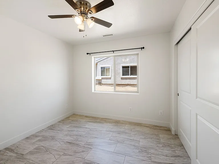 6201 N Reata Dr #1 — Photo 16