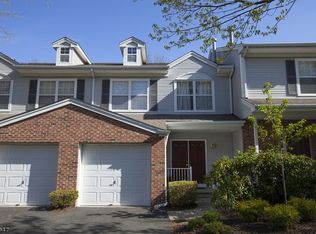 38 Hickory Way, Mount Arlington, NJ 07856