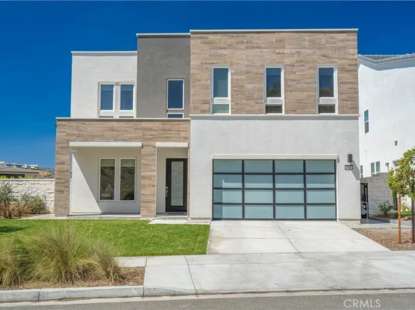 27871 Screenplay Pl, Valencia, CA 91381